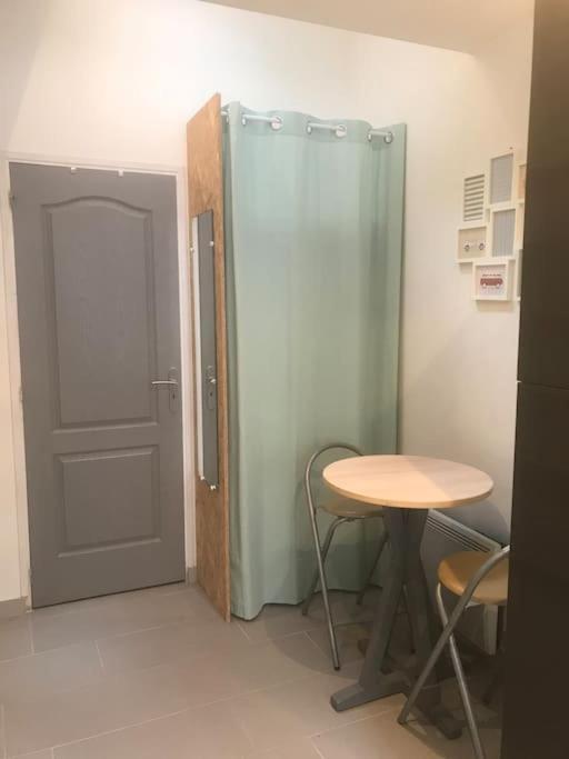 אמיינס Studio 1 Proche Gare Et Centre Ville מראה חיצוני תמונה
